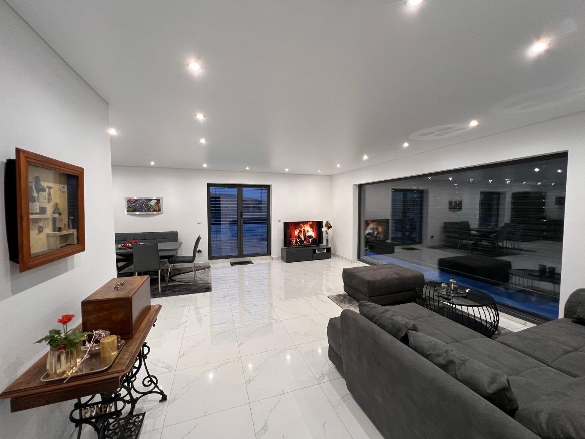 Penthouse M1 Apartment Neunkirchen  Luaran gambar